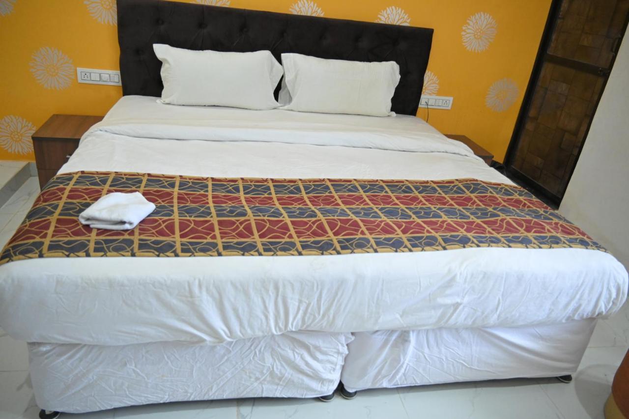 Hotel Apni Haveli Udaipur Luaran gambar